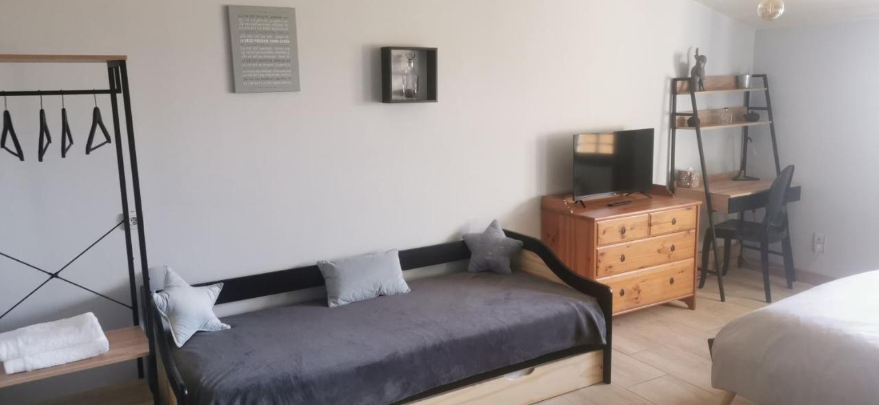 La Ferme Du Puits Carre Bed & Breakfast Lamasquere Luaran gambar